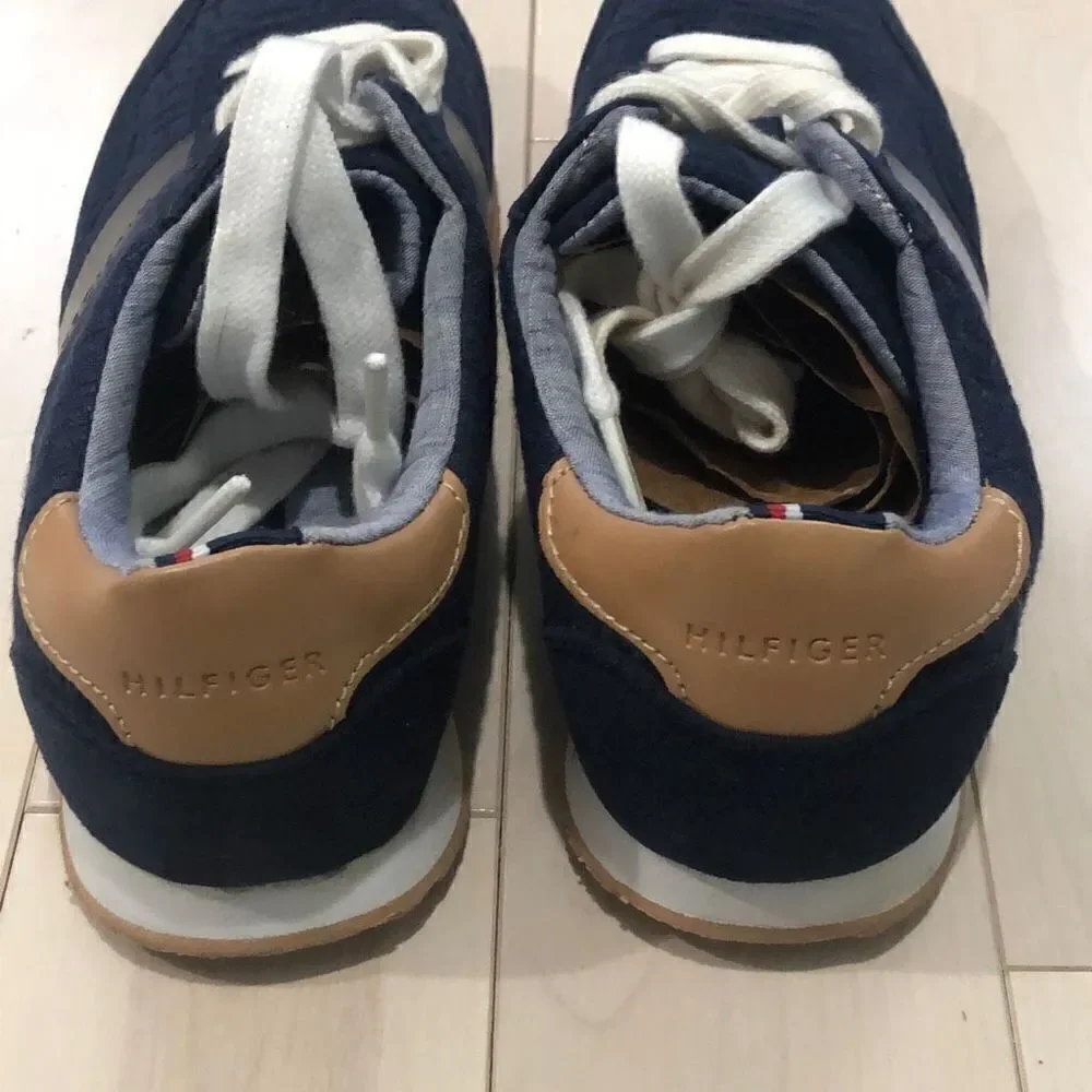 N/A nwot tommy